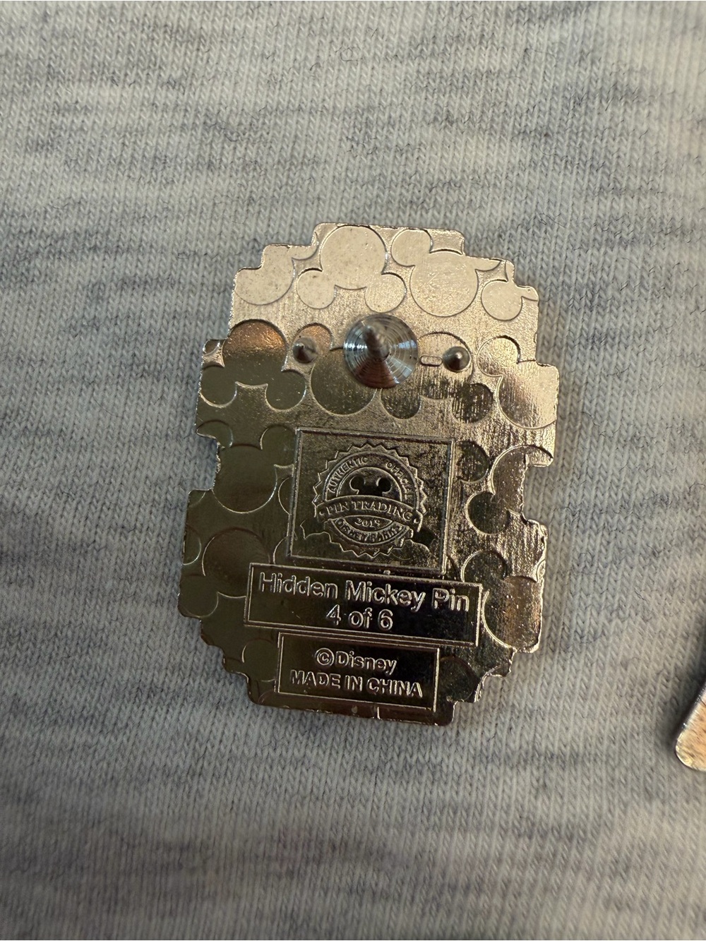 Authentic Disney pins~ Mystery Pack of 5! - Picture 6 of 6